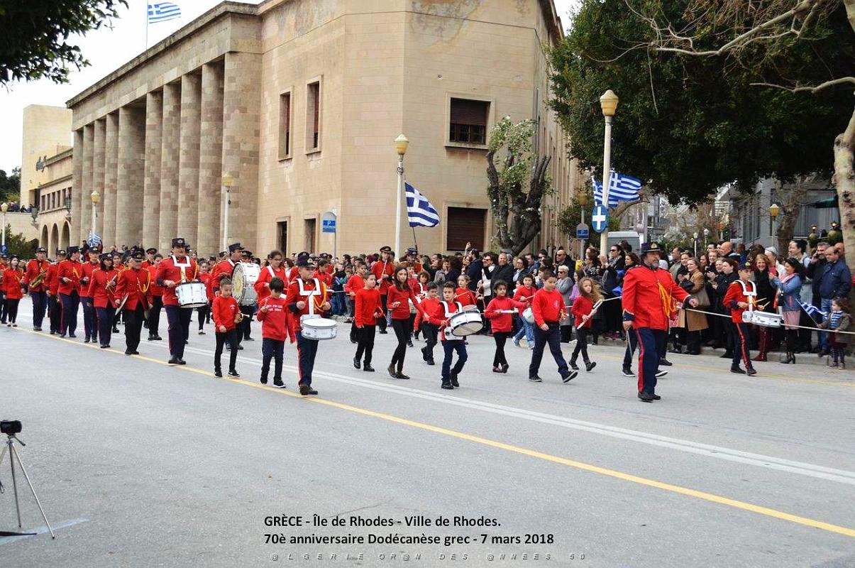 051- Rhodes- Defile Dodecanese grec.JPG